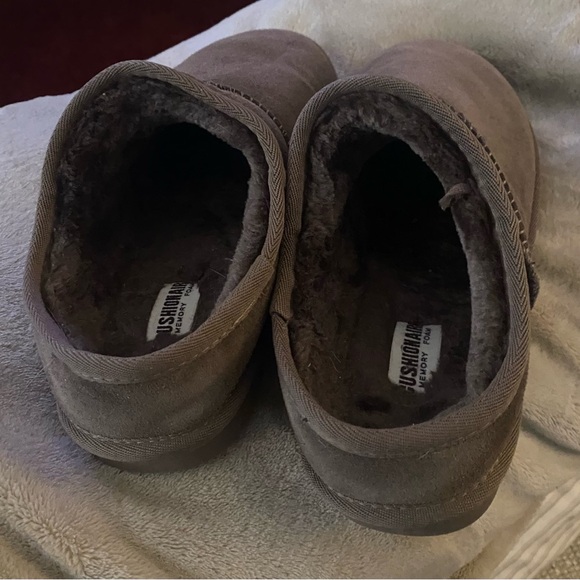 Cushionare 9 Wide Brown Women's Mules; NWOT - Picture 2 of 8